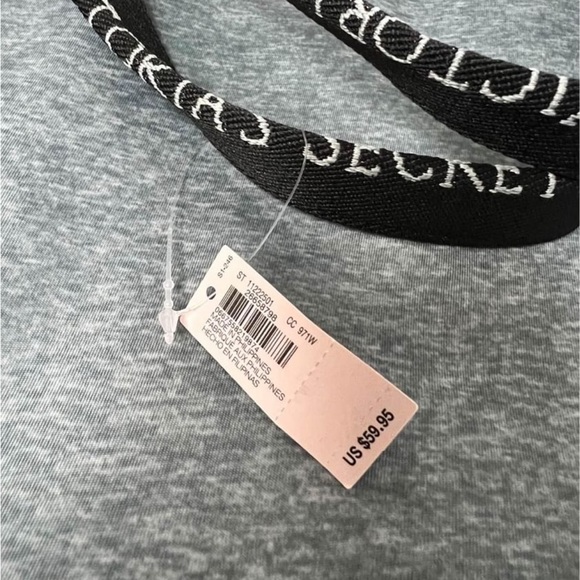 NWT Victoria’s Secret Sport Cinch Tote - Picture 4 of 10